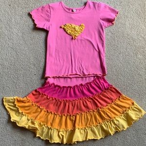 Ruffled Chick-A-Dee tip with tiered flare skirt